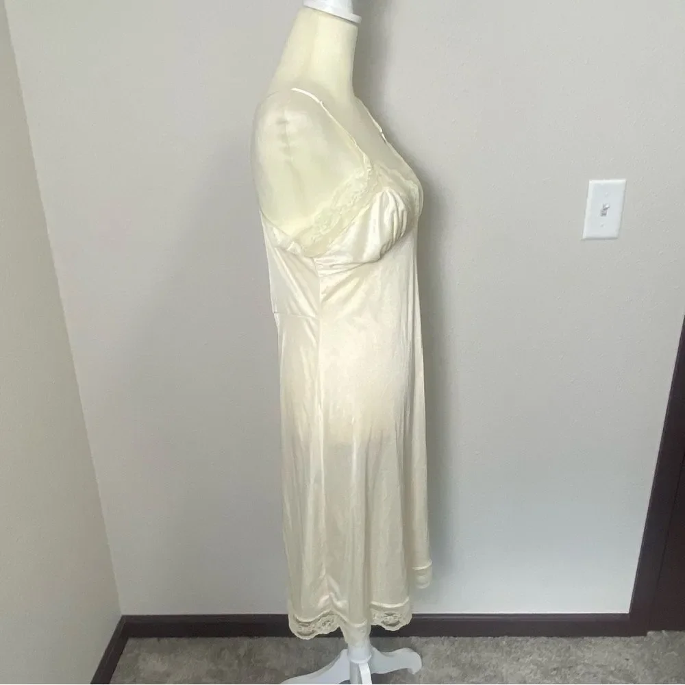 Vintage 80's Union Made Off White Lace Slip Dress Women's Size 38